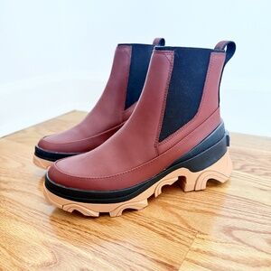 Sorel Brex Waterproof Chelsea Boot, Women's 8.5, Burgundy/Tan (Never Worn!)